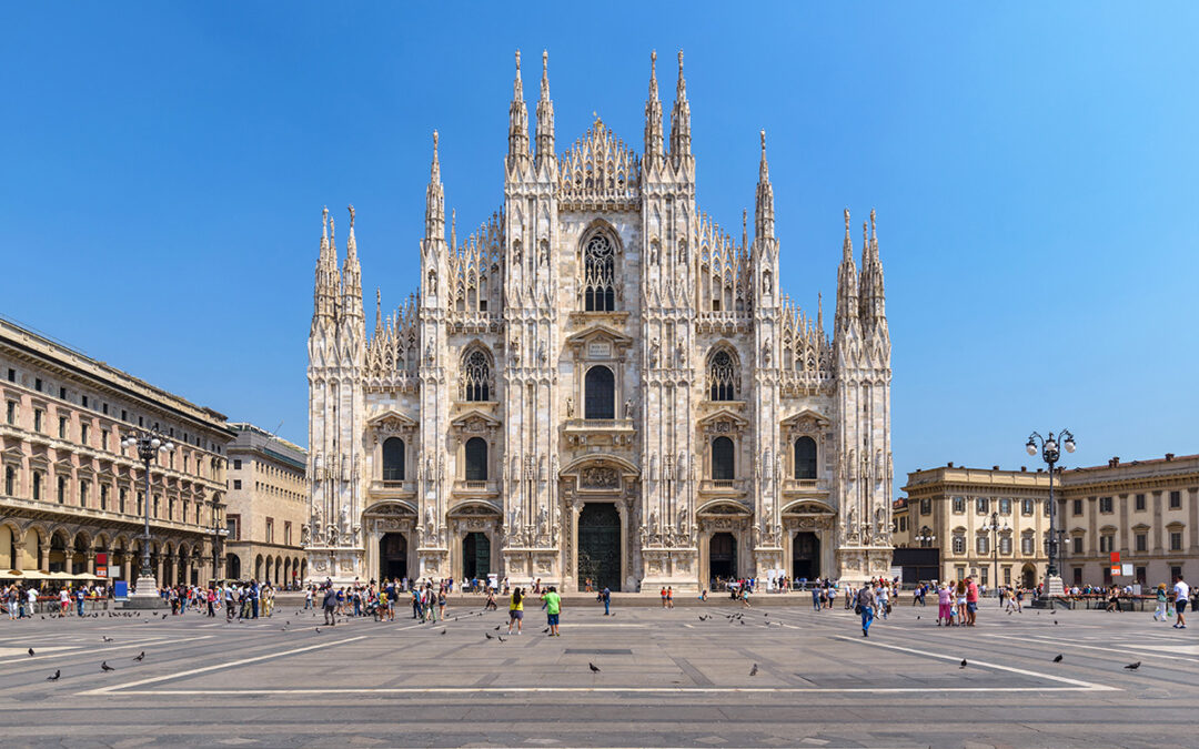 Duomo Cathedral and Optional Hop-on-Hop-off ticket