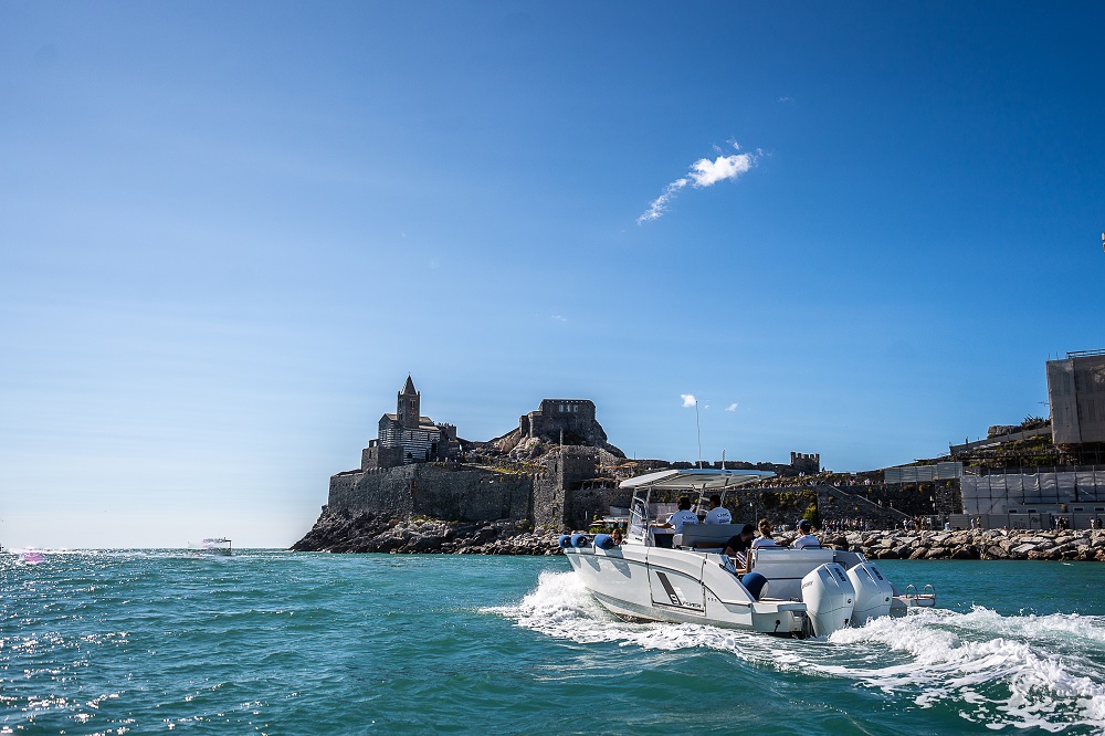 Cinque Terre and Portovenere Private Boat Tour